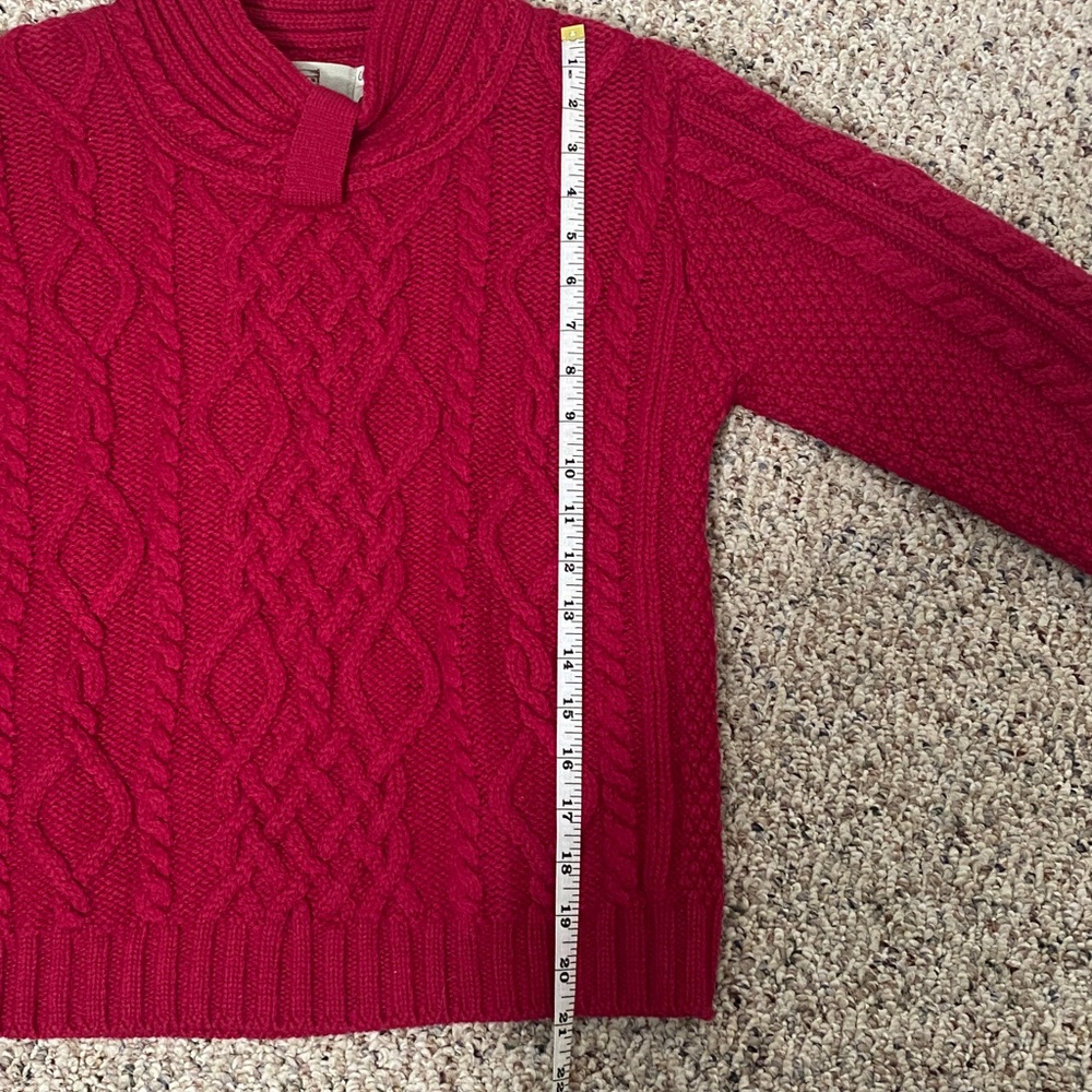 Women's 100% Merino Wool Pink Aran Cable Knit Sweater - Picture 6 of 6